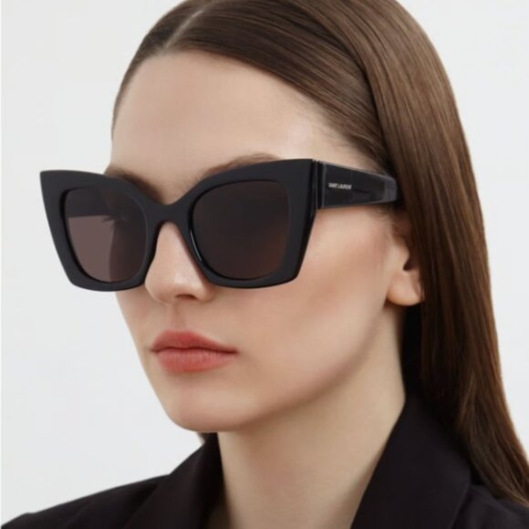 Saint Laurent SL552 Sunglasses - Picture 9 of 9